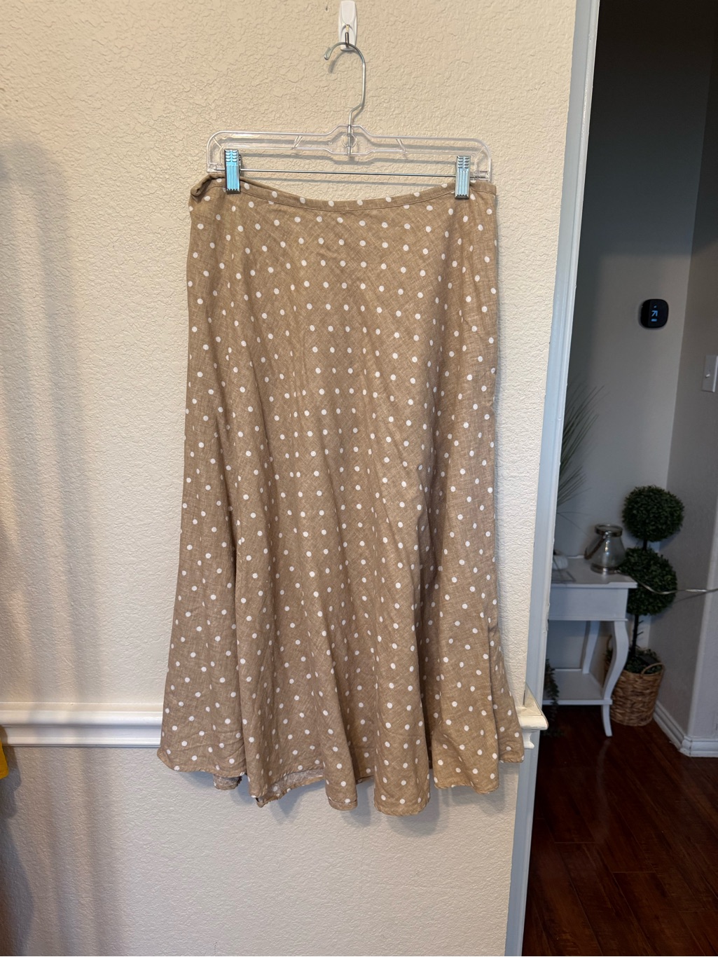 White Stag Beige Polka Dot A-Line Skirt Size 12 — image 2 of 8